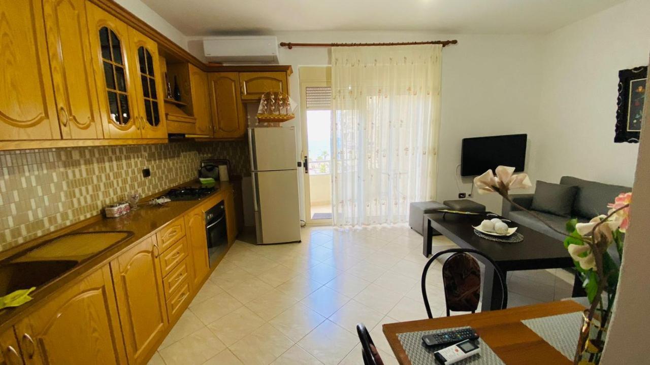 Aria Apartment'S Vlorë Esterno foto