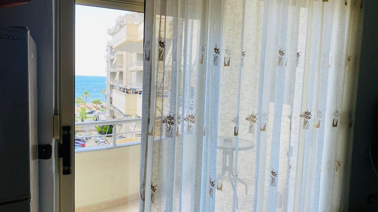 Aria Apartment'S Vlorë Esterno foto